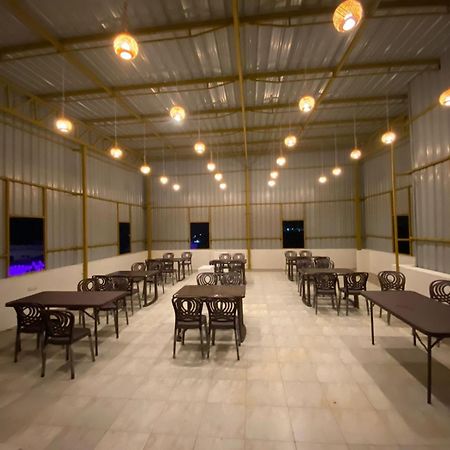 Hotel Ayodhya Virpur Eksteriør bilde