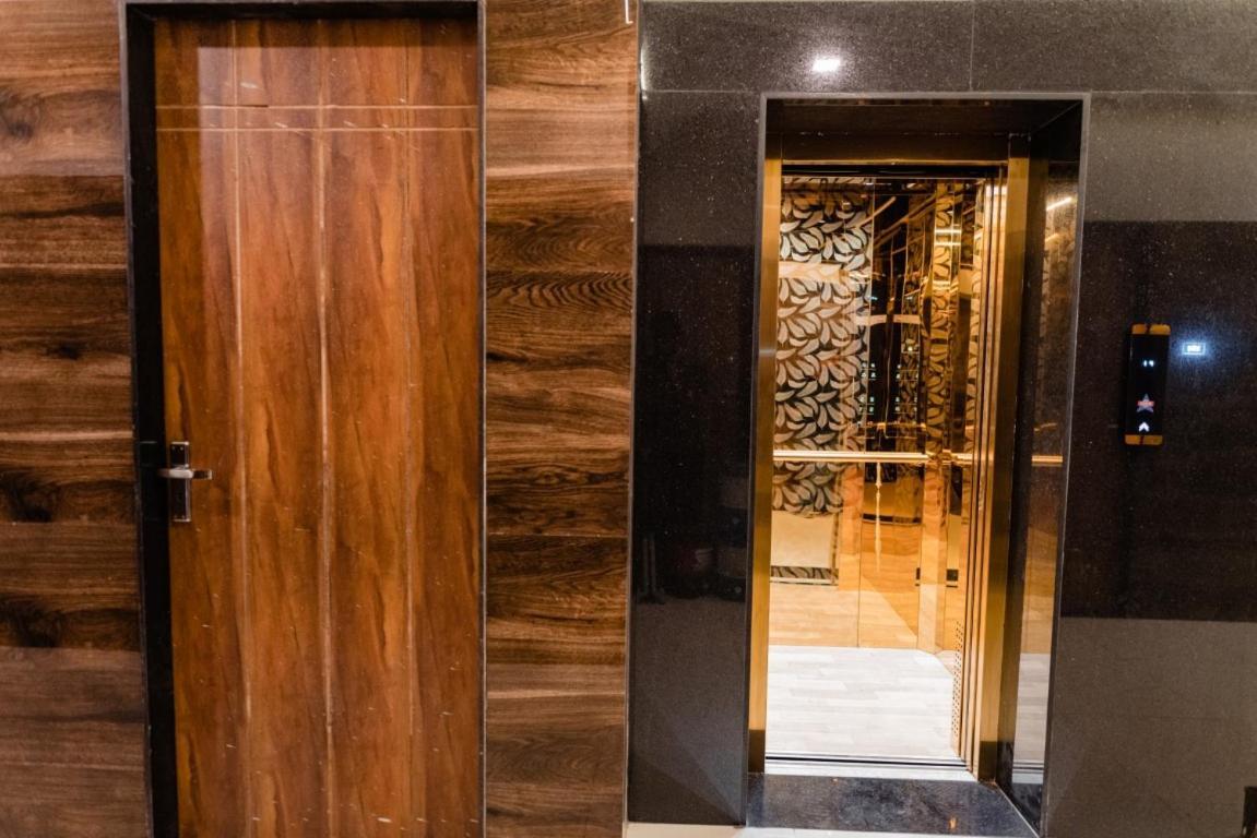 Hotel Ayodhya Virpur Eksteriør bilde