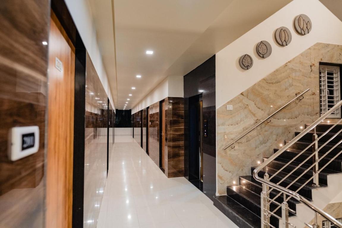Hotel Ayodhya Virpur Eksteriør bilde
