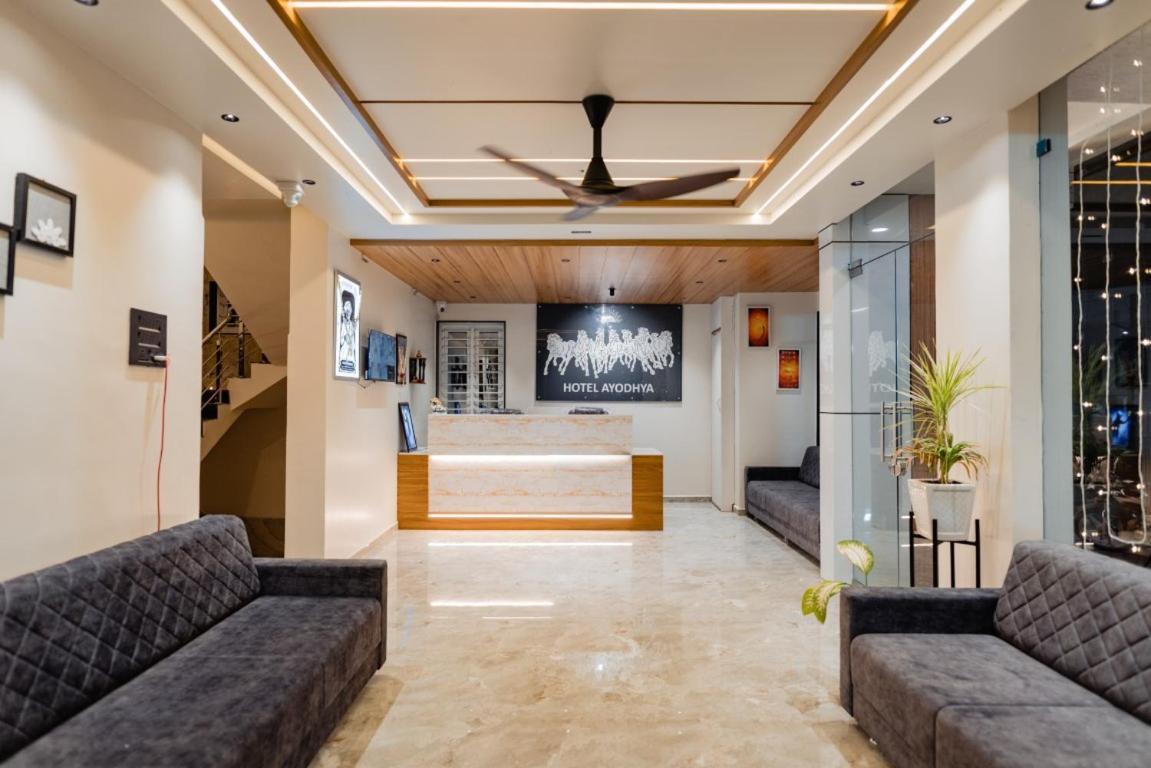 Hotel Ayodhya Virpur Eksteriør bilde